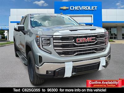 New 2025 GMC Sierra 1500 SLT Crew Cab 4WD Pickup for sale #25G355 - photo 1