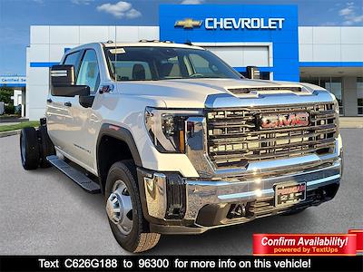 New 2026 GMC Sierra 3500 Crew Cab 60 CA Cab Chassis for sale #26G188 - photo 1