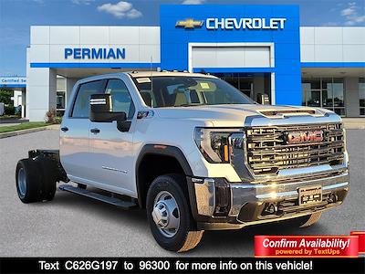 New 2026 GMC Sierra 3500 Crew Cab 60 CA Cab Chassis for sale #26G197 - photo 1