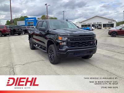 New 2025 Chevrolet Silverado 1500 Custom Crew Cab 4x4 Pickup for sale #25GG2639 - photo 1