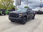New 2025 Chevrolet Silverado 1500 Custom Crew Cab 4x4 Pickup for sale #25GG2639 - photo 4