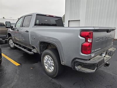 Used 2024 Chevrolet Silverado 2500 - photo 1
