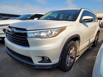 Used 2015 Toyota Highlander XLE SUV for sale #25500A - photo 1