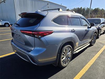 Used 2021 Toyota Highlander Platinum for sale #25694A - photo 2