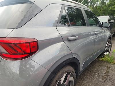 2021 Hyundai Venue FWD SUV for sale #P4529 - photo 2