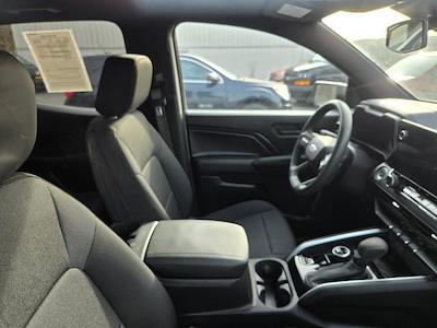 Used 2024 Chevrolet Colorado - photo 1