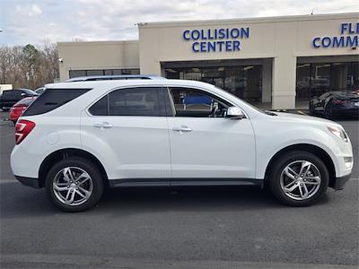 Used 2017 Chevrolet Equinox - photo 1