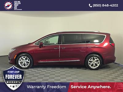 2017 Chrysler Pacifica FWD Minivan for sale #THR534327 - photo 2