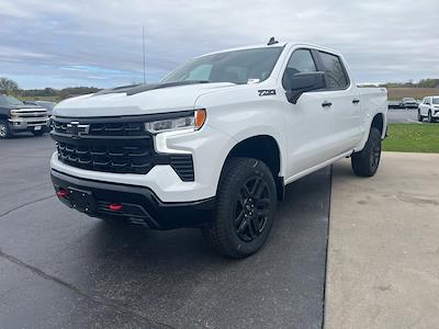 New 2025 Chevrolet Silverado 1500 LT Crew Cab 4WD Pickup for sale #36400 - photo 1