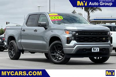 New 2025 Chevrolet Silverado 1500 Custom Crew Cab 4WD Pickup for sale #1T3710 - photo 1