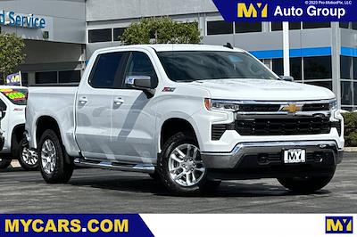New 2025 Chevrolet Silverado 1500 LT Crew Cab 4WD Pickup for sale #1T3951 - photo 1