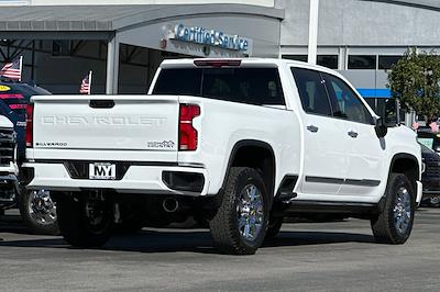 New 2026 Chevrolet Silverado 2500 High Country Crew Cab 4WD Pickup for sale #2T3933 - photo 2