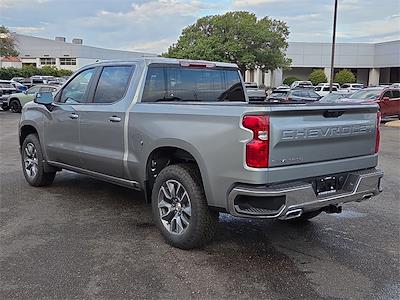 New 2026 Chevrolet Silverado 1500 LT Crew Cab 4WD Pickup for sale #T1116891 - photo 2