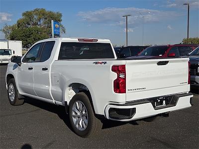 New 2026 Chevrolet Silverado 1500 Custom Double Cab 4WD Pickup for sale #TZ167947 - photo 2