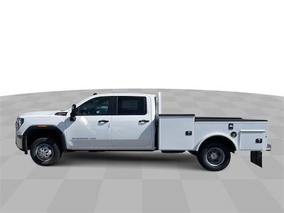 New 2025 GMC Sierra 3500 Crew Cab 4WD Service Truck for sale #DF5T145090 - photo 1