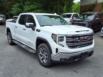 New 2025 GMC Sierra 1500 SLT Crew Cab 4WD Pickup for sale #G25144 - photo 1