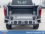 New 2025 GMC Sierra 2500 SLT Crew Cab 4WD Pickup for sale #2G25261 - photo 17