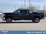New 2025 GMC Sierra 2500 SLT Crew Cab 4WD Pickup for sale #2G25421 - photo 16