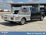 New 2025 GMC Sierra 3500 SLE Crew Cab 4WD 60 CA Cab Chassis for sale #2G25490 - photo 18