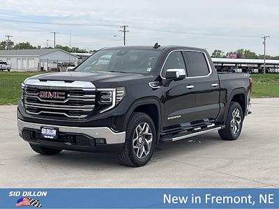 New 2025 GMC Sierra 1500 SLT Crew Cab 4WD Pickup for sale #2G25610 - photo 1