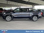 2025 GMC Sierra 1500 Crew Cab 4WD Pickup for sale #2G25650 - photo 19