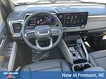 New 2025 GMC Canyon Denali Crew Cab 4WD Pickup for sale #2G25666 - photo 3