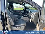 New 2025 GMC Canyon Denali Crew Cab 4WD Pickup for sale #2G25666 - photo 9