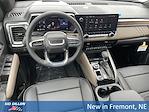 2025 GMC Canyon Crew Cab 4WD Pickup for sale #2G25690 - photo 3