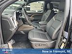 2025 GMC Canyon Crew Cab 4WD Pickup for sale #2G25692 - photo 8