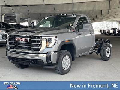 2025 GMC Sierra 2500 Regular Cab 4WD Cab Chassis for sale #2G25694 - photo 1