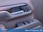 New 2025 GMC Sierra 2500 Denali Crew Cab 4WD Pickup for sale #2G25724 - photo 9