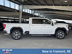 New 2025 GMC Sierra 2500 SLT Crew Cab 4WD Pickup for sale #2G25742 - photo 15
