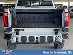 New 2025 GMC Sierra 2500 SLT Crew Cab 4WD Pickup for sale #2G25742 - photo 17