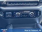 New 2025 GMC Sierra 2500 SLT Crew Cab 4WD Pickup for sale #2G25750 - photo 6