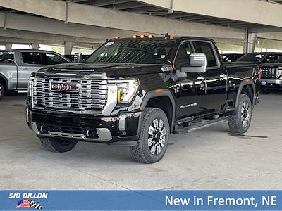 New 2025 GMC Sierra 2500 Denali Crew Cab 4WD Pickup for sale #2G25755 - photo 1