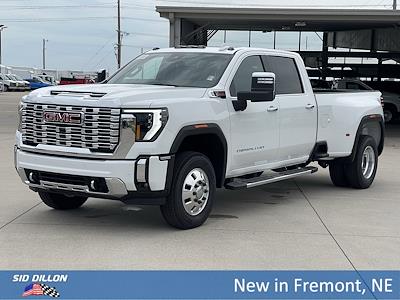 New 2025 GMC Sierra 3500 Denali Crew Cab 4WD Pickup for sale #2G25756 - photo 1