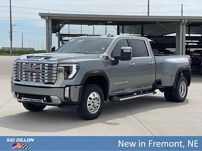 2025 GMC Sierra 3500 Crew Cab 4WD Pickup for sale #2G25780 - photo 1