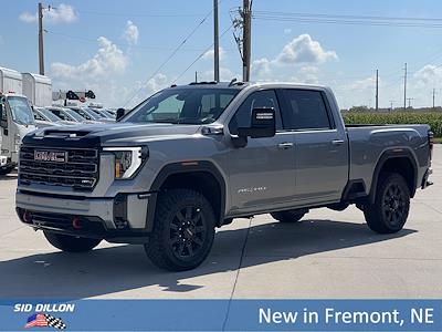 New 2025 GMC Sierra 2500 AT4 Crew Cab 4WD Pickup for sale #2G25830 - photo 1
