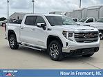 New 2026 GMC Sierra 1500 SLT Crew Cab 4WD Pickup for sale #2G26041 - photo 13