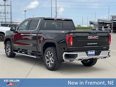 New 2026 GMC Sierra 1500 SLT Crew Cab 4WD Pickup for sale #2G26042 - photo 2