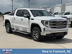 New 2026 GMC Sierra 1500 SLT Crew Cab 4WD Pickup for sale #2G26045 - photo 14