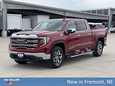 New 2026 GMC Sierra 1500 SLT Crew Cab 4WD Pickup for sale #2G26078 - photo 1