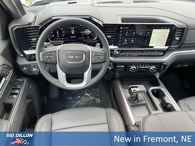 New 2026 GMC Sierra 1500 SLT Crew Cab 4WD Pickup for sale #2G26087 - photo 2