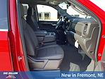 New 2026 GMC Sierra 1500 SLE Crew Cab 4WD Pickup for sale #2G26152 - photo 9