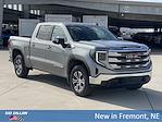 New 2026 GMC Sierra 1500 SLE Crew Cab 4WD Pickup for sale #2G26153 - photo 11