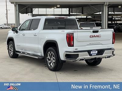 New 2026 GMC Sierra 1500 SLT Crew Cab 4WD Pickup for sale #2G26215 - photo 2