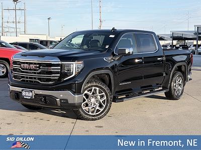 New 2026 GMC Sierra 1500 SLT Crew Cab for sale #2G26418 - photo 1