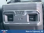 New 2026 GMC Sierra 1500 SLT Crew Cab for sale #2G26418 - photo 18