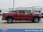 New 2026 GMC Sierra 1500 SLT Crew Cab for sale #2G26517 - photo 3