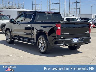 2021 Chevrolet Silverado 1500 Crew Cab 4WD Pickup for sale #2U26643 - photo 2